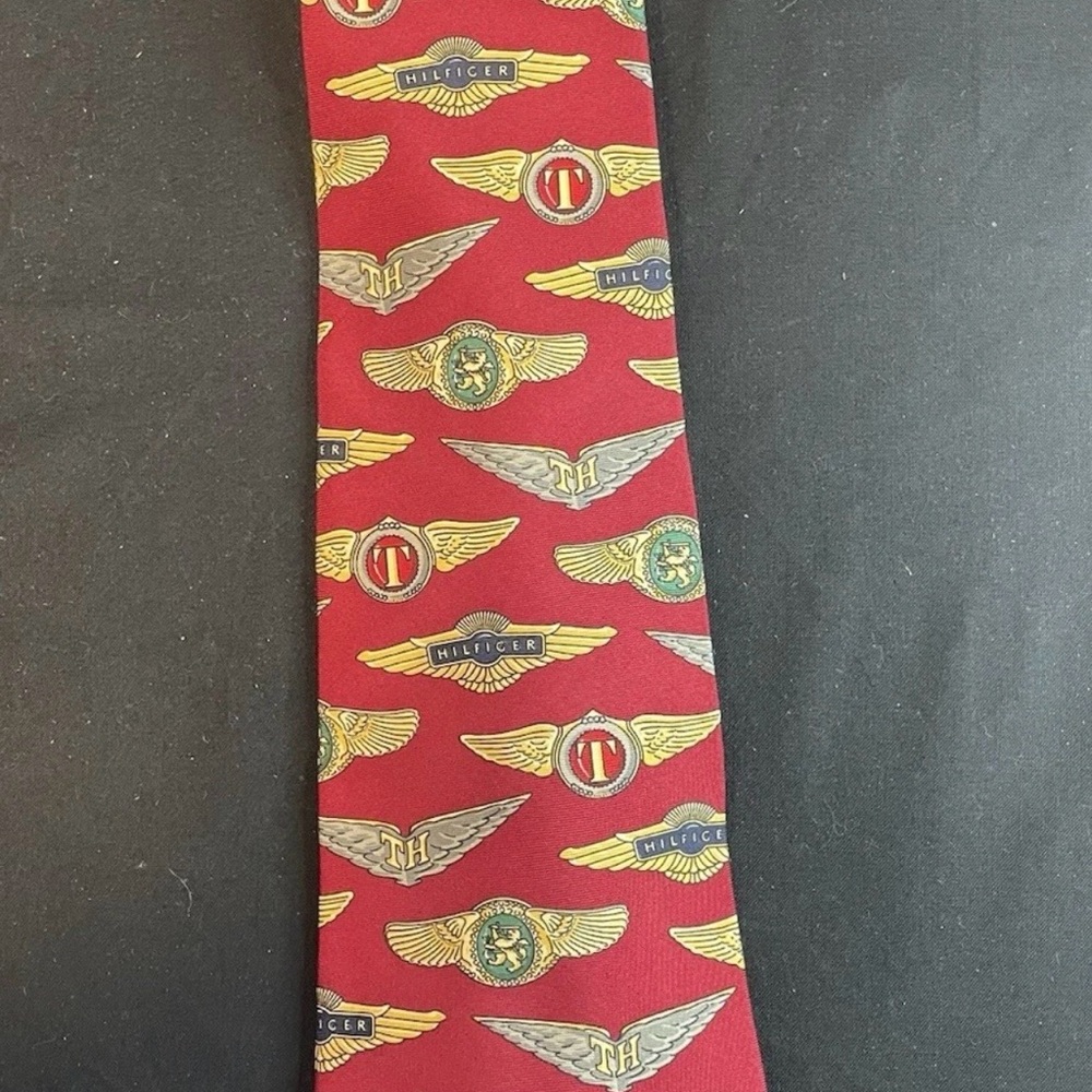 Vintage Tommy Hilfiger Mens Tie Wings Emblem Tie 100% Italian Silk Made in USA